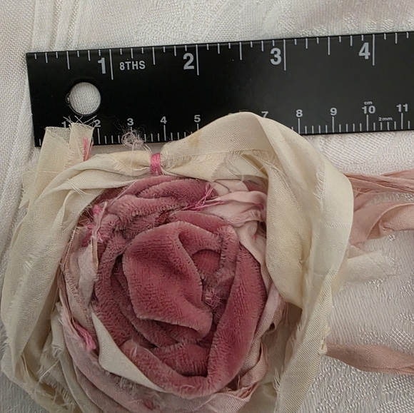 JABOT🩷 MOSSIE ANNA ARTISAN DESIGN NWT - Picture 3 of 6